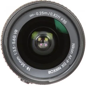 نمای روبرو لنز نیکون Nikon AF-P DX Nikkor 18-55mm F3.5-5.6G VR