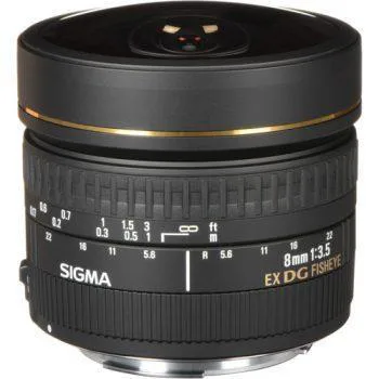 لنز Sigma 8mm f/3.5 EX DG