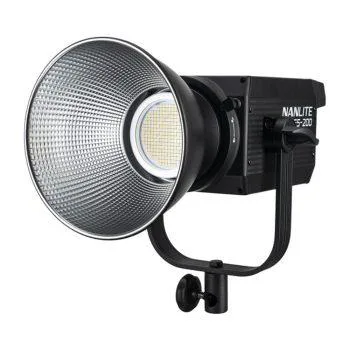 نور ال ای دی نانلایت Nanlite FS-200