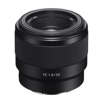 دهانه فیلتر در این لنز سونی Sony FE 50mm f/1.8 Lens برابر با 49 میلی‌متر می‌باشد
