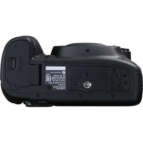 نمای زیر دوربین عکاسی کانن Canon 5D Mark IV Body