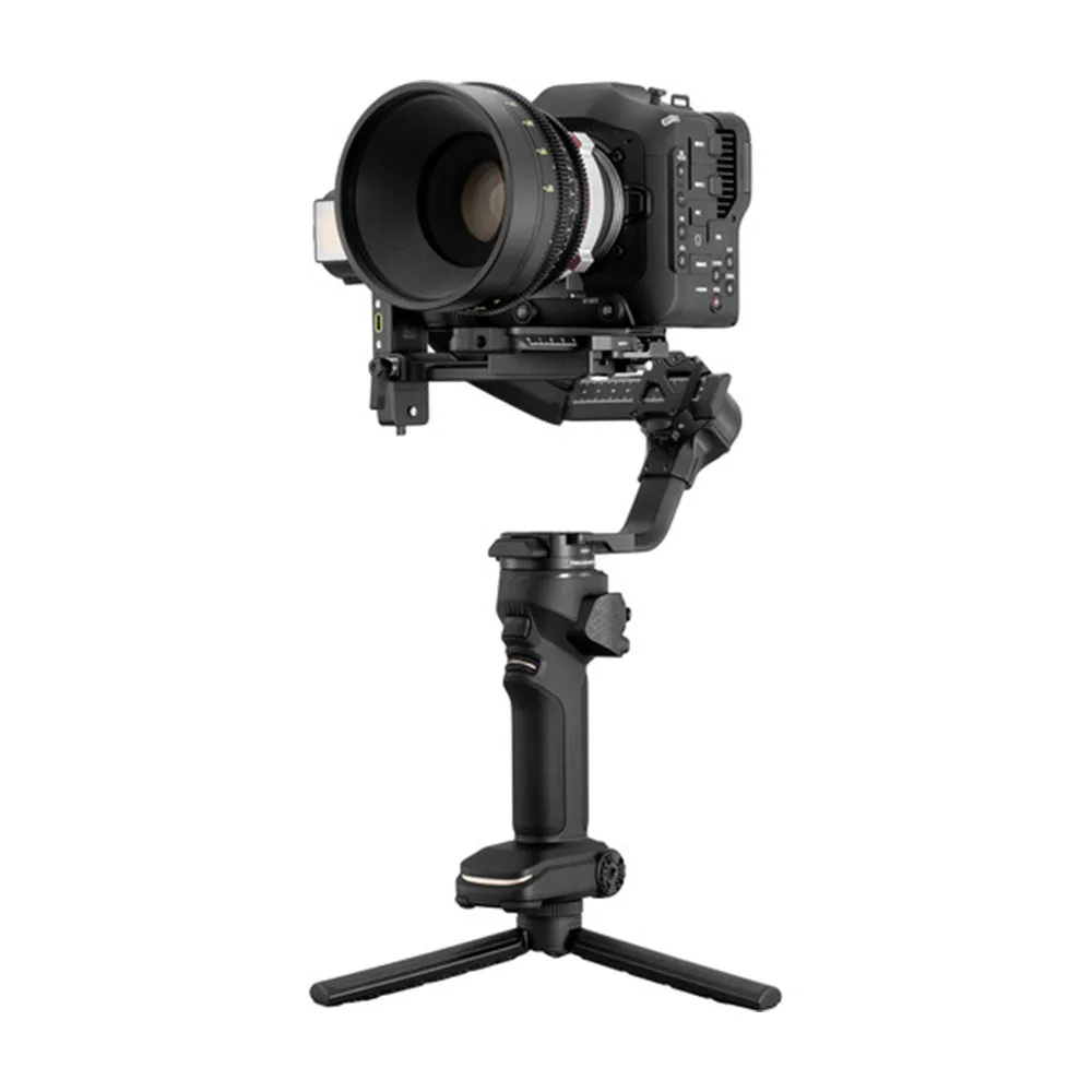 گیمبال دوربین ژیون کرین 4 Zhiyun CRANE 4 Gimbal به صورت ایستاده