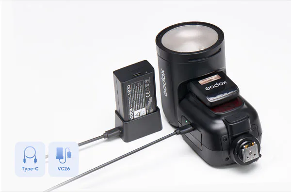 فلاش اسپیدلایت گودکس Godox V1Pro-F Flash for FUJIFILM و باتری در زمینه سفید