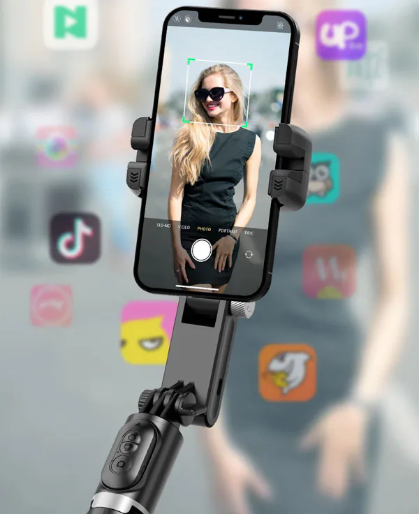 گیمبال موبایل کیو 18 Q18 Gimbal Stabilizer for Smartphone برای اشتراک گذاری لایو