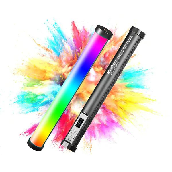 نور باتومی نایس فوتو NiceFoto TC-210RGB.W LED Light و نمای روبرو و پشت