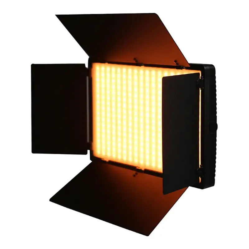 نور LED RGB گلدن‌پاور مدل 800